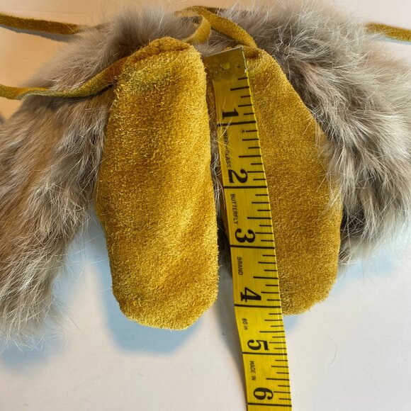 Baby/Infant Handmade Moccasins Suede/Wool/Fur/Beaded - Picture 3 of 6